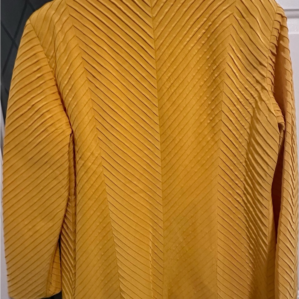 Jacket - Picture 6 of 6